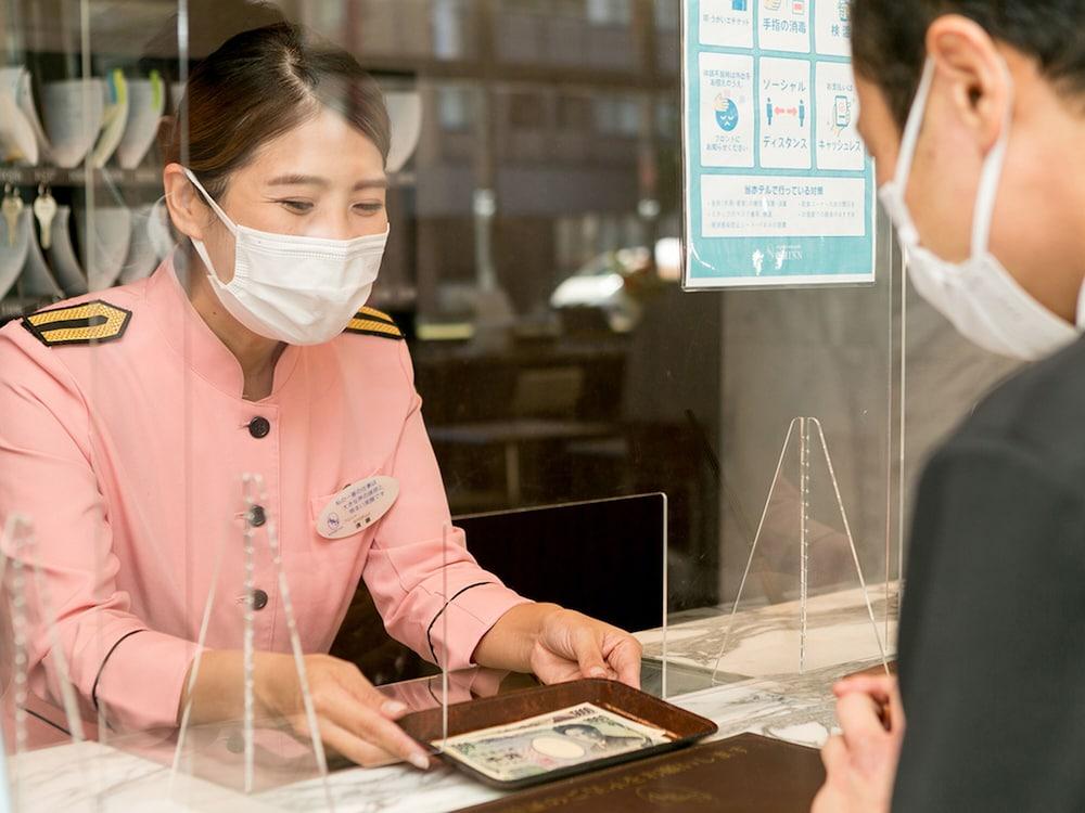 Toyoko Inn Tokyo Otemachi Екстер'єр фото